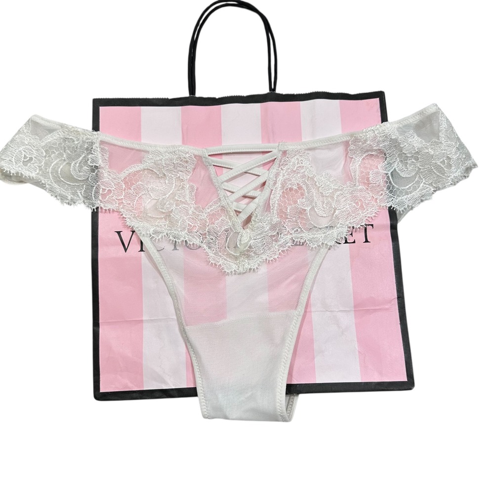 NEW Victoria's‎ Secret Sheer Lace Brazilian Panty Off White Size Large